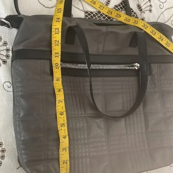 Albert Bellucci Gray Black Quilt Stitched Leather & Double Zipper Very Spacious - Picture 12 of 12